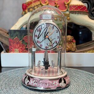 O1 MARILYN MONROE Ceramic Base Dome Clock (RARE)